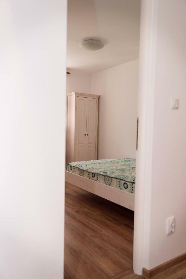 ★ 2 Minute Walk From The Bridge Of Lies ★ Apartment Sibiu Bagian luar foto